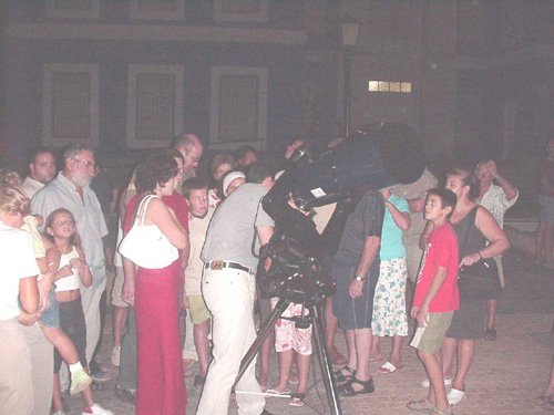 Mirando al infinito, Foto 1