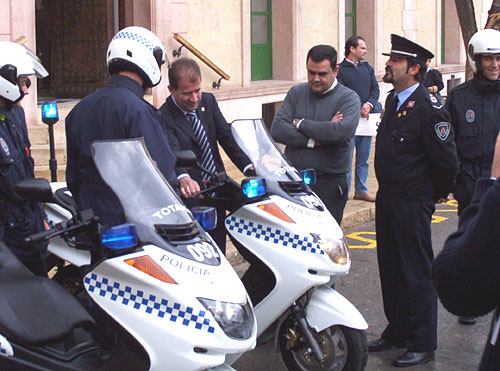 El parque mvil de la Polica Local de Totana se ampla con dos nuevas motocicletas urbanas, Foto 1
