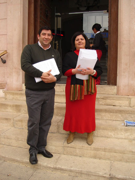 El PSOE califica de exitosa la campaa de recogida de firmas para la construccin de un nuevo centro de salud, Foto 2