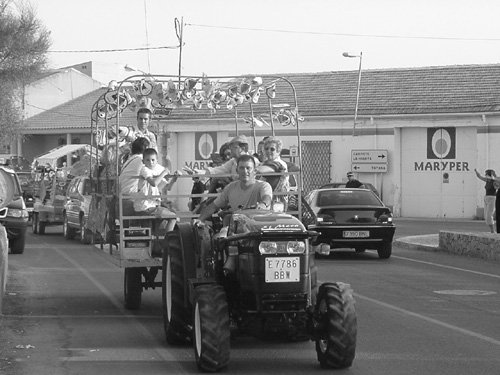 La Peña Rociera volvió a llenar de luz y color el Santuario de La Santa con su ya tradicional romería, Foto 5