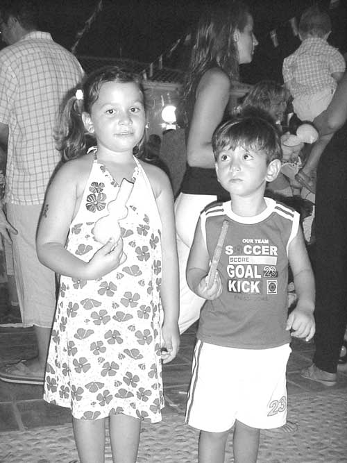 Las fiestas del barrio de San Roque contaron con numerosa participación y buen ambiente, Foto 3