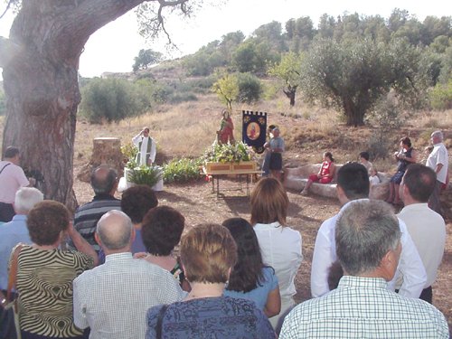 Vecinos y visitantes disfrutaron con las fiestas de Santa Leocadia, Foto 1