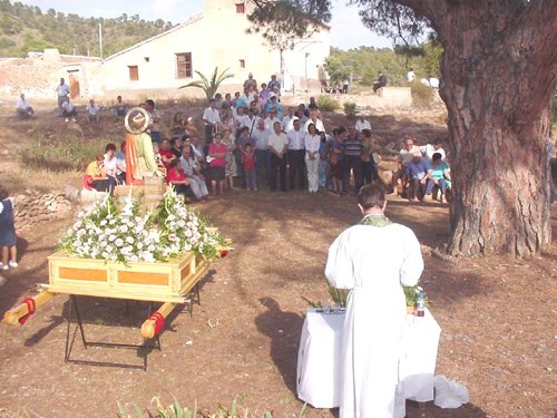 Vecinos y visitantes disfrutaron con las fiestas de Santa Leocadia, Foto 3