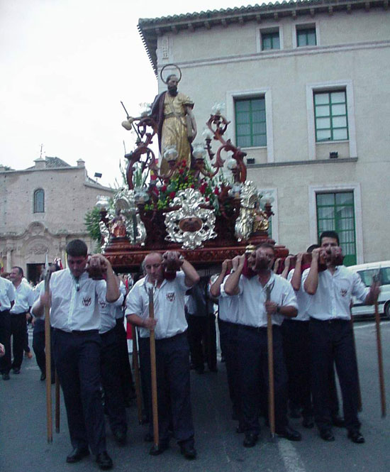 Los totaneros celebraron el pasado domingo, 25 de julio, la festividad de su patrón, Santiago Apóstol, Foto 5