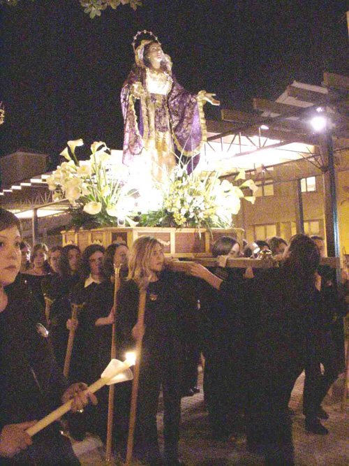 Tres tronos tomaron parte en la procesin de Lunes Santo, Foto 1