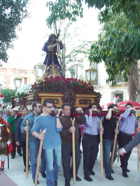 El Va Crucis con el trono de NUestro Padre Jess Nazareno recorri las calles en la tarde del Viernes de Dolores, Foto 1