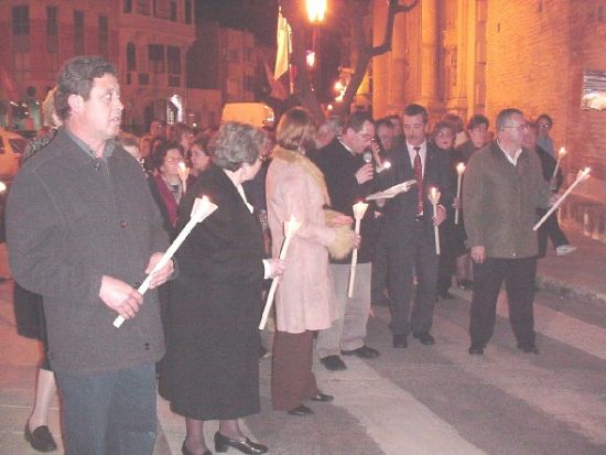 Numerosos vecinos tomaron parte en el Vía Crucis de Hermandades y Cofradías organizado por el Cabildo, Foto 3