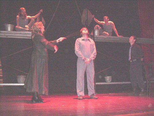 «Deseo de ser piel roja» invitó a la reflexión sobre el mundo de hoy, Foto 3