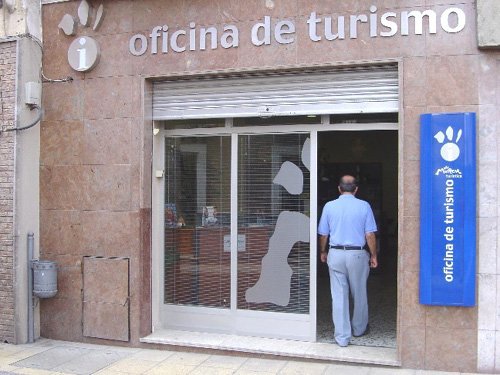El Consistorio enviar un cuestionario a establecimientos hosteleros de Totana para incorporar datos sobre su oferta al portal turstico de la Regin, Foto 1