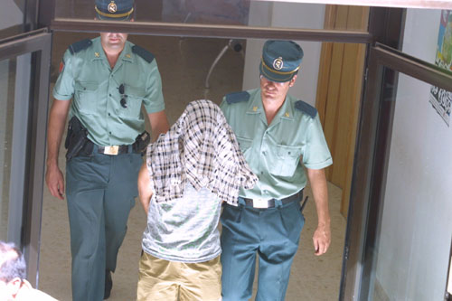 La Guardia Civil y la Policía Local detienen a un totanero por presunto delito de violación, Foto 2
